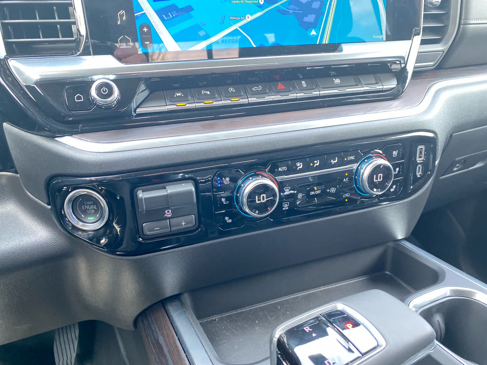 New 2026 Onyx Black GMC SLT image 24
