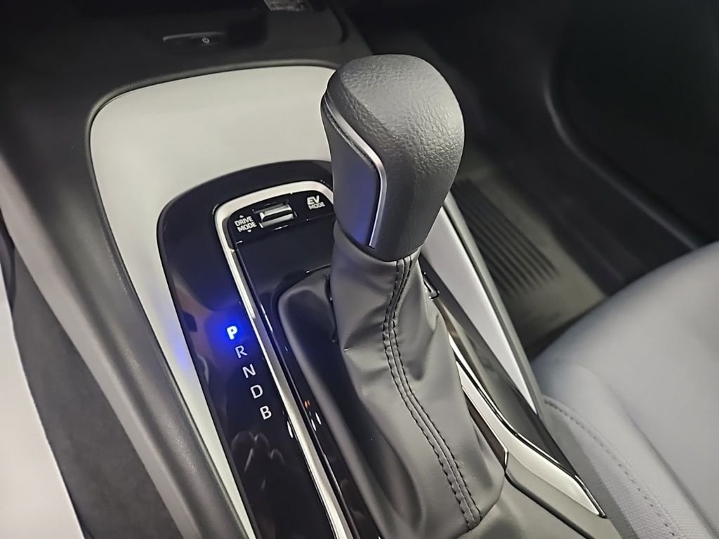 2026 Toyota Corolla SE - Photo 20