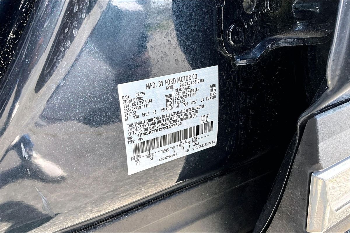 Used 2024 Blue Ford XLT image 33