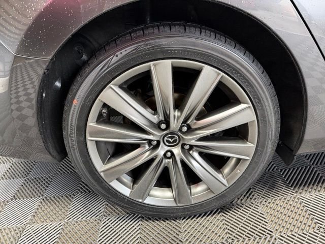 Certified Used 2018 Machine Gray Metallic Mazda Signature image 45
