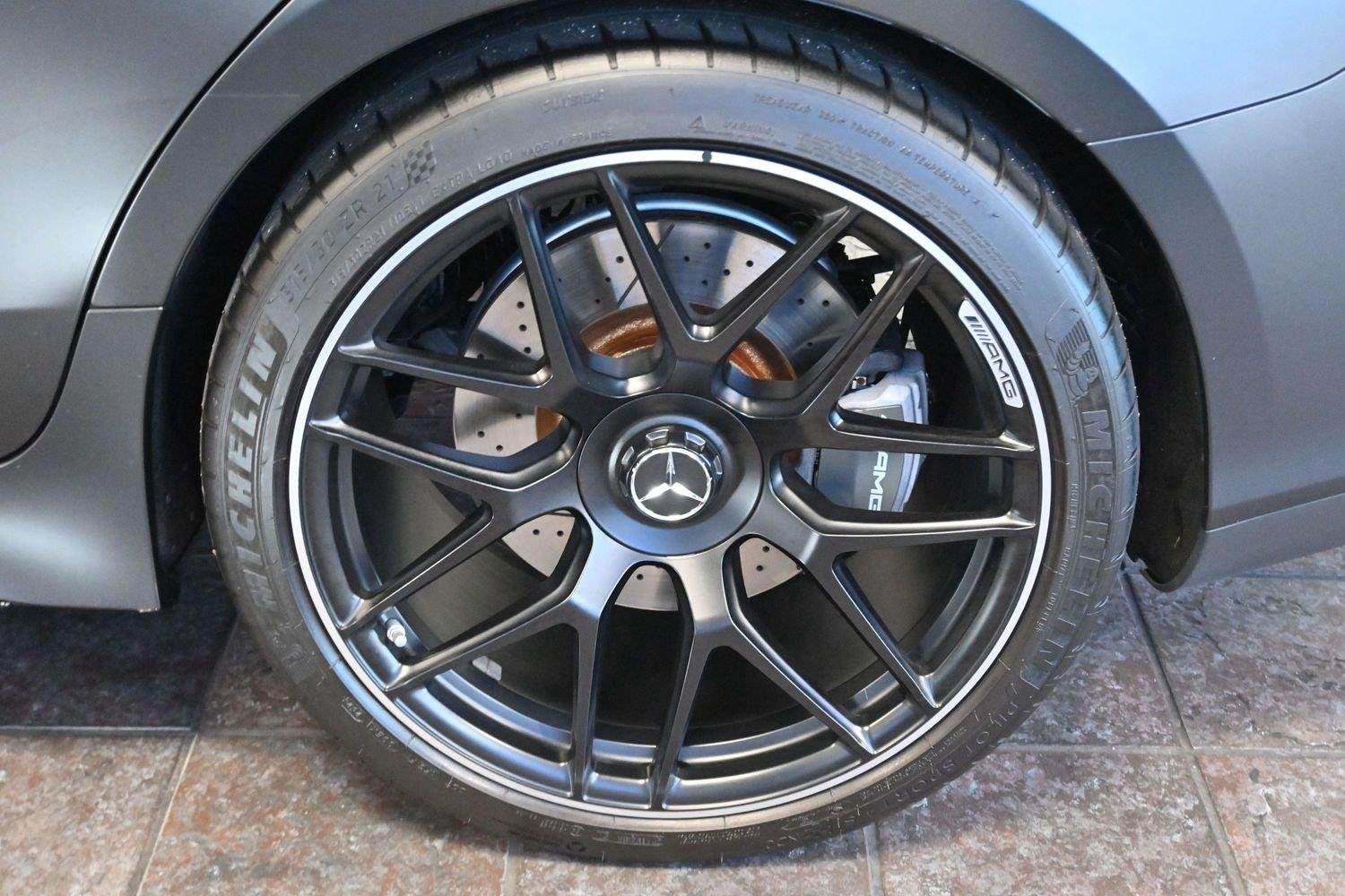 Used 2024 MANUFAKTUR Graphite Grey Magno Mercedes-Benz AMG® GT 53 image 31