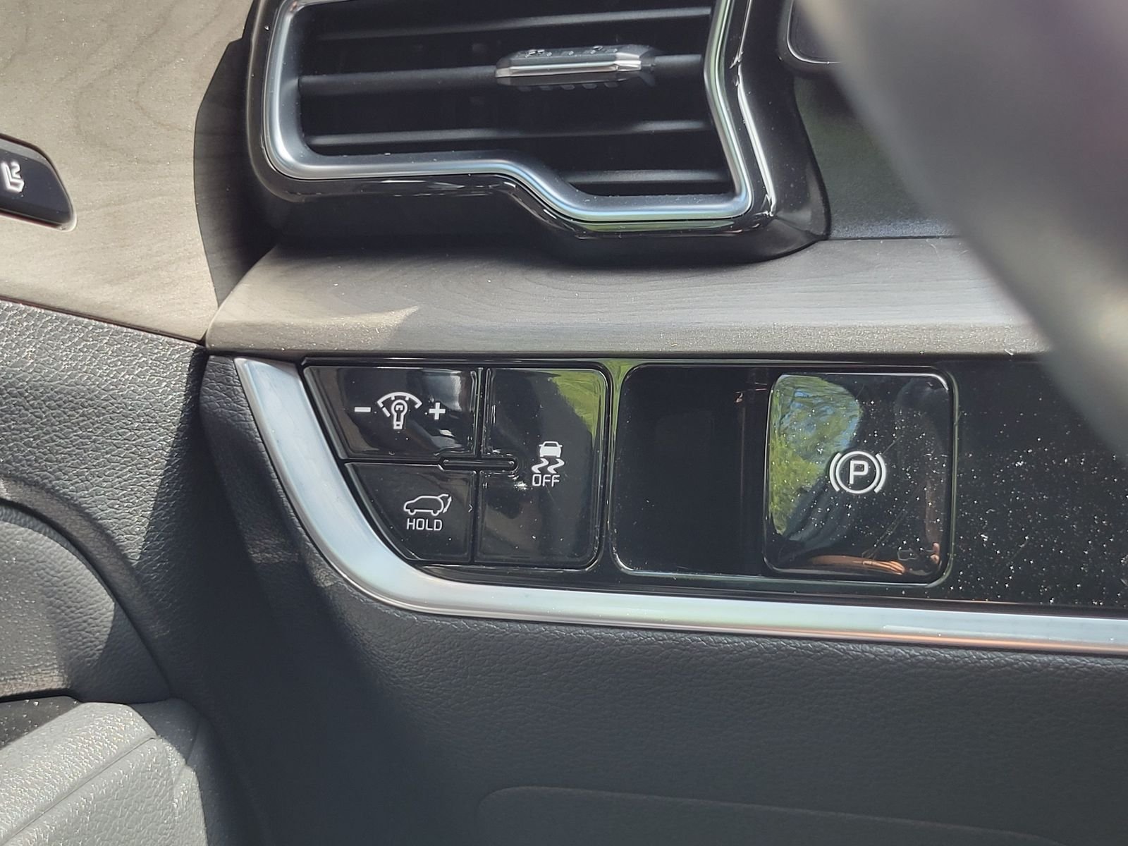Used 2024 Gray Kia X-Pro Prestige image 16