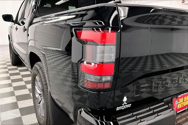 New 2026 Super Black Nissan SV image 21