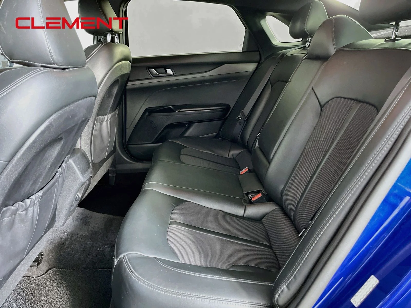 Used 2022 Blue Kia GT-Line image 29