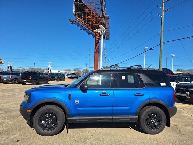 New 2025 Velocity Blue Metallic Ford Big Bend® image 2