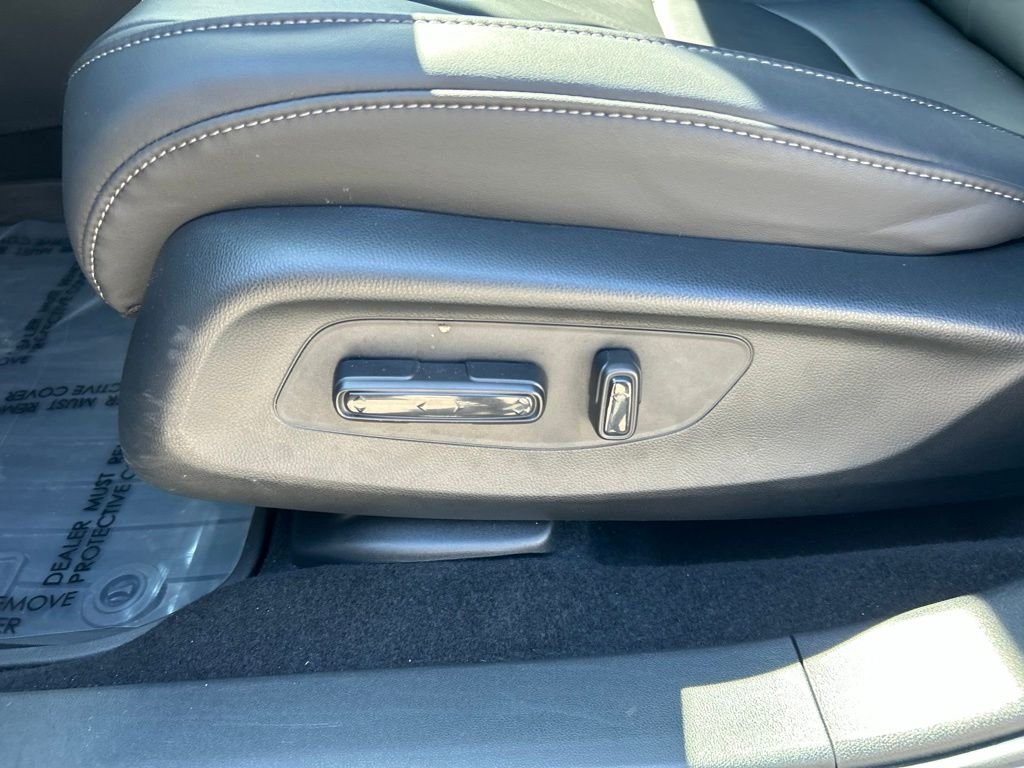 Used 2025 Silver Acura Base image 17