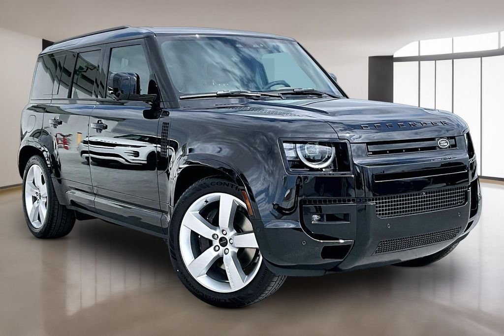 New 2026 SANTORINI BLACK Land Rover X-Dynamic SE image 2