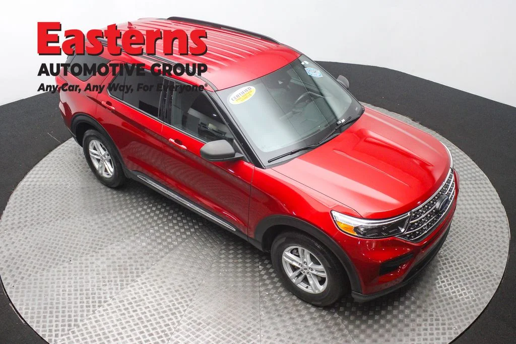 Used 2020 Red Ford XLT image 3