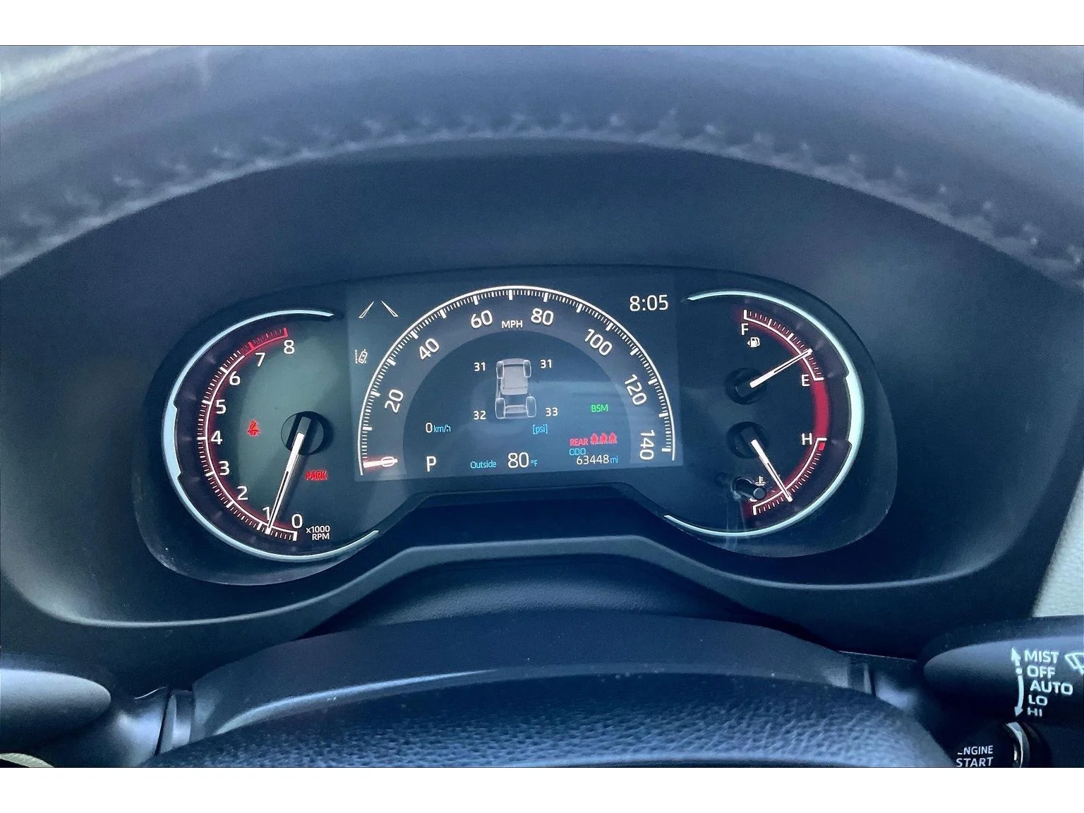 Used 2023  Toyota XLE Premium image 13