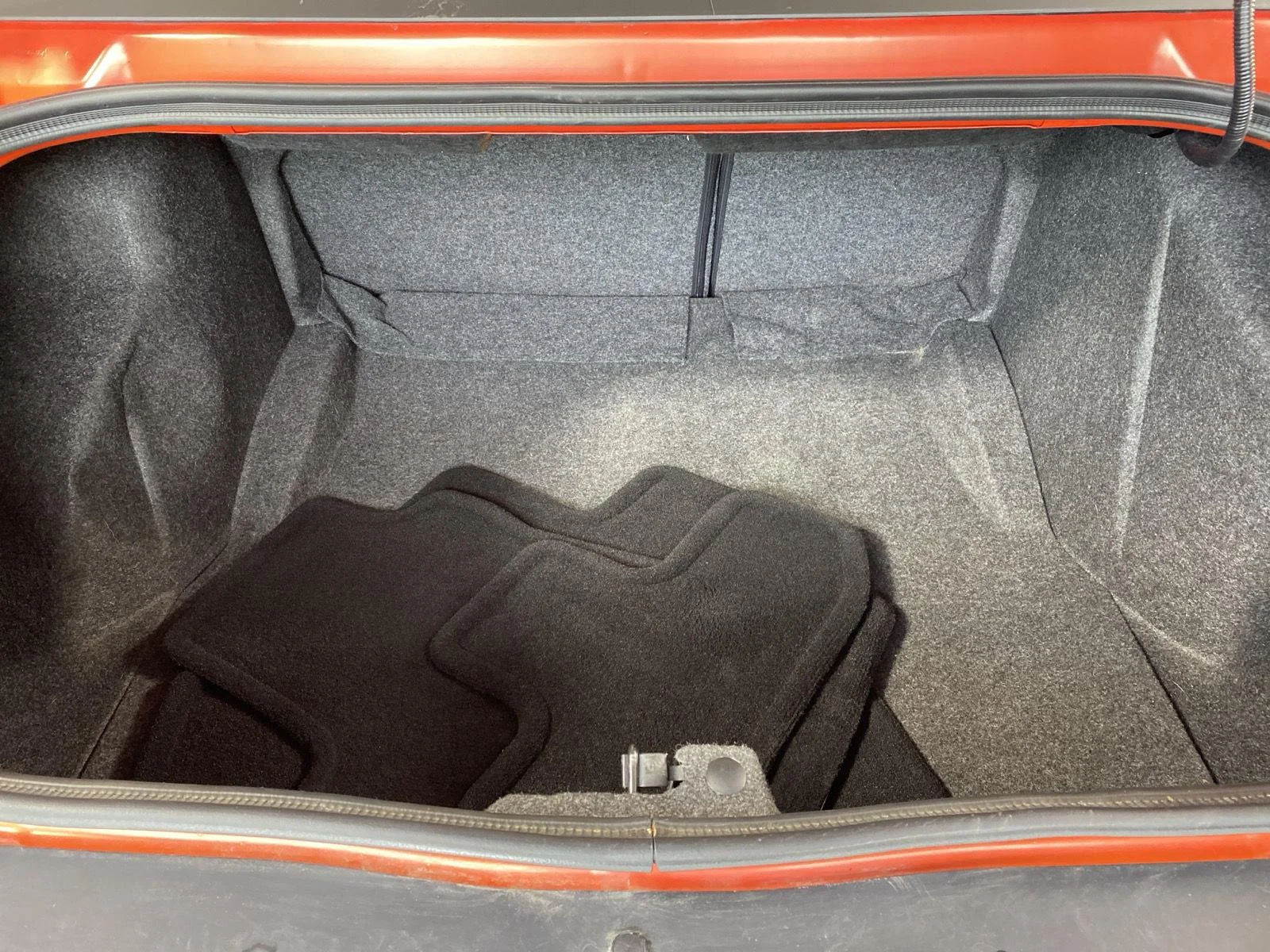Used 2021 Go Mango Dodge R/T image 17