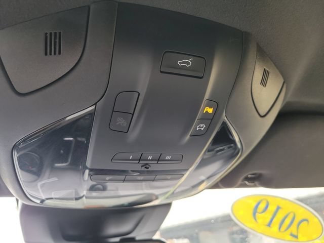 Used 2019 Nero Maserati Base image 22