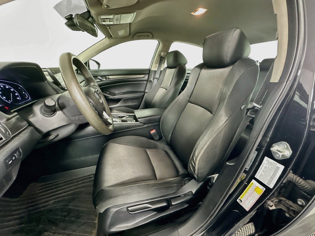 Used 2018 Black Honda LX image 19