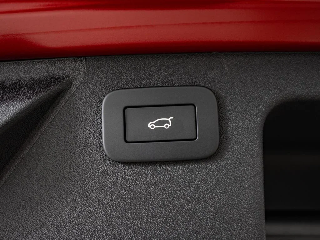 New 2026 Firenze Red Land Rover Landmark image 19