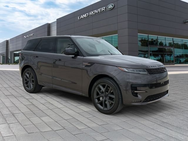New 2026 Charente Grey Land Rover Dynamic SE image 7