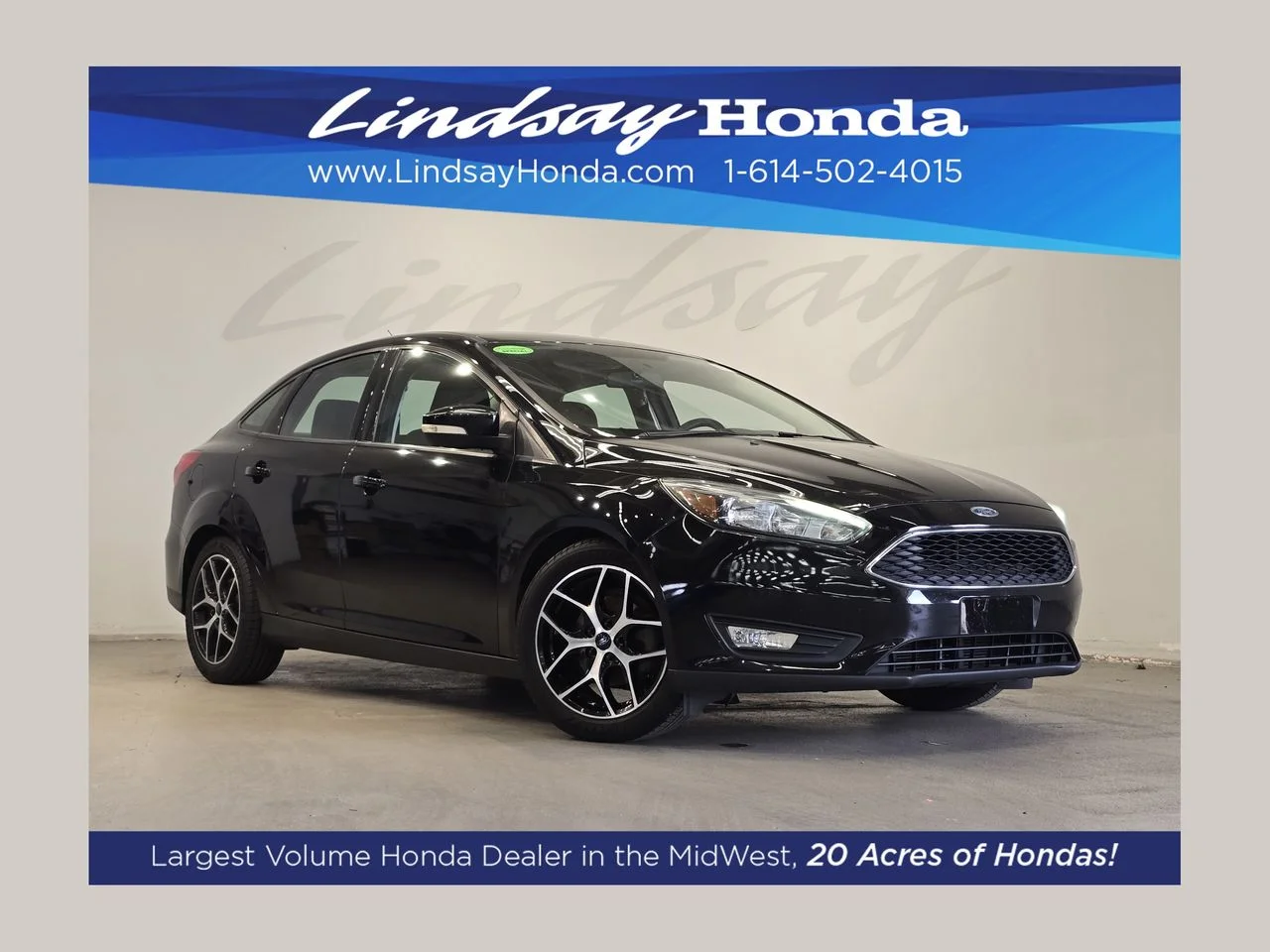 2017 Ford Focus Sedan SEL's photo