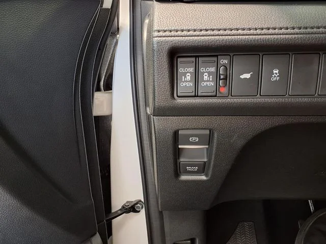 2026 Honda Odyssey EX-L - Photo 15