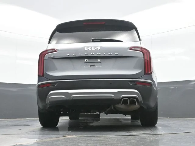 Used 2022 Silver Kia SX image 18