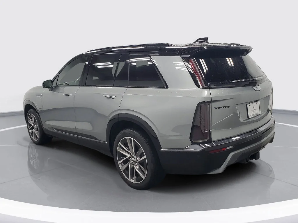 2027 Cadillac VISTIQ Sport - Photo 3