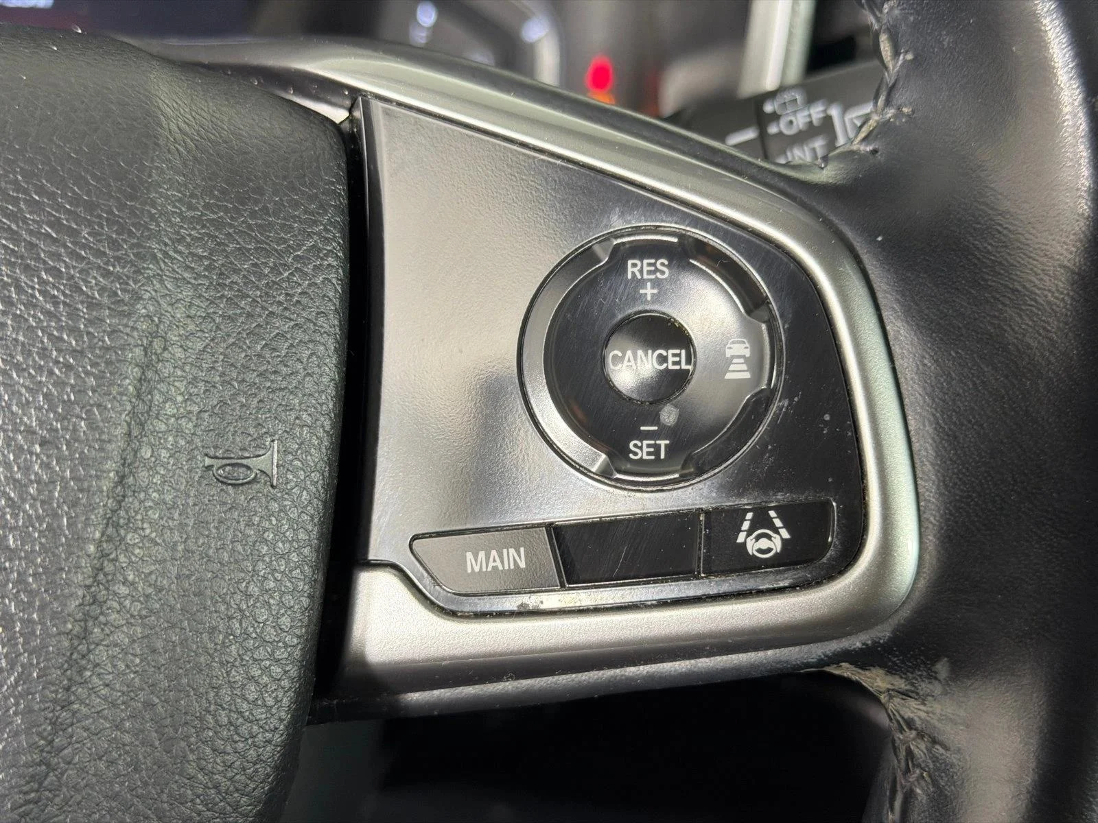 Used 2022  Honda EX-L image 27