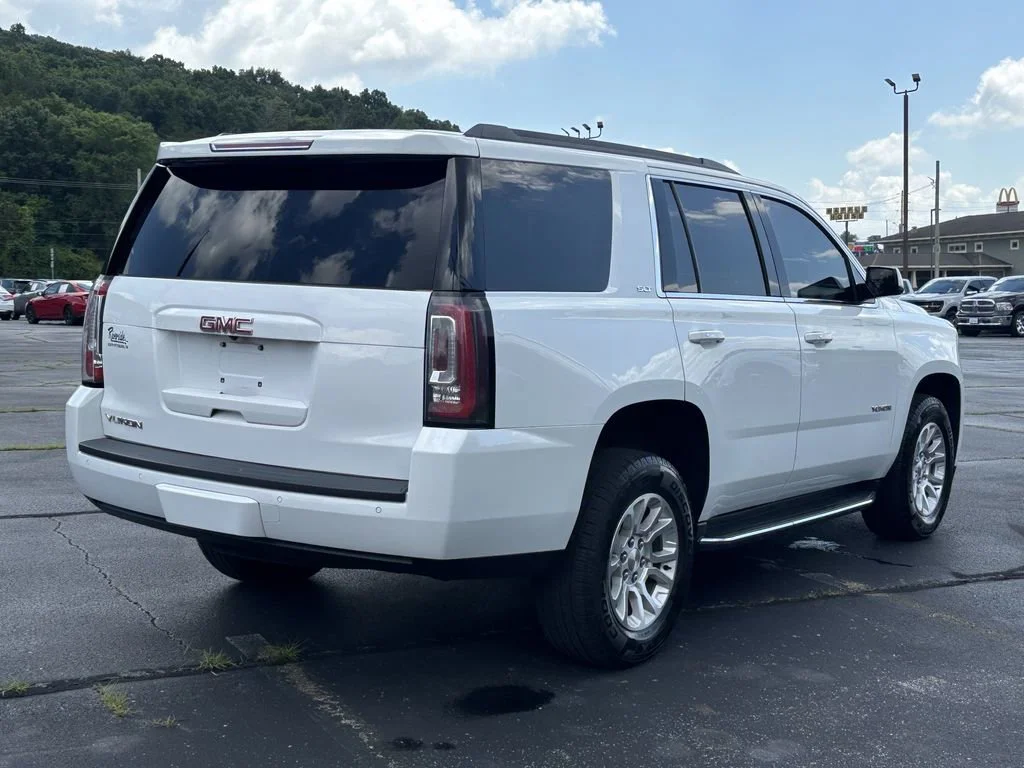 Used 2018 SUMMIT WHITE GMC SLT image 7