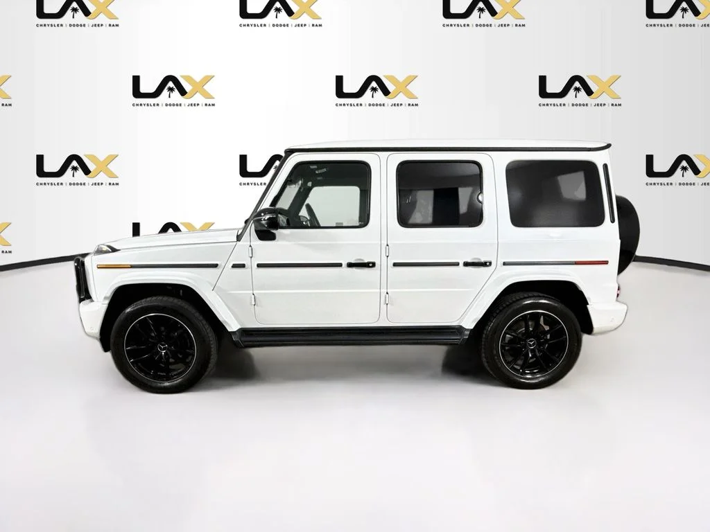 Used 2025 White Mercedes-Benz G 550 image 4