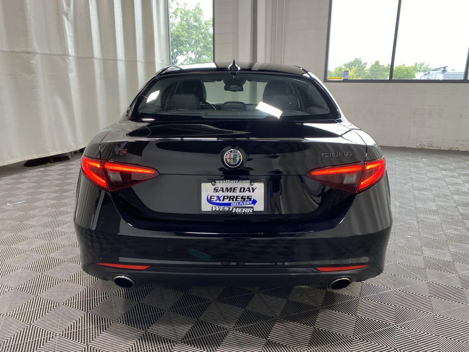 Used 2021 Alfa Black Alfa Romeo Ti image 6