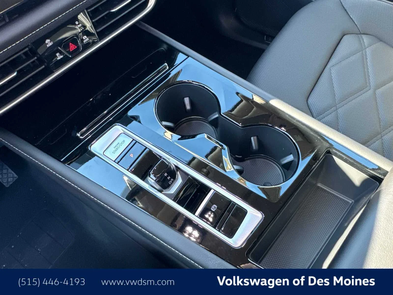 New 2026 Opal White Pearl Volkswagen 2.0T SE w/Technology image 16