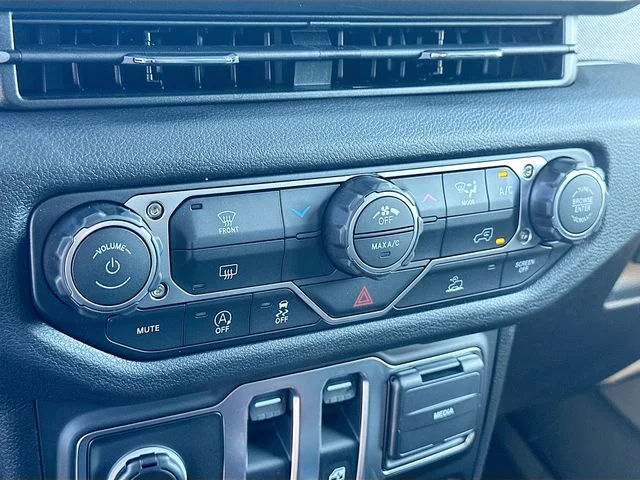 2026 Jeep Wrangler 2-Door Sport S - Photo 11