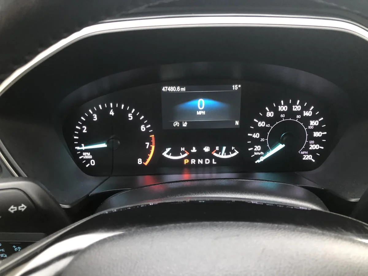 Used 2021 Grey Ford SE AWD image 13