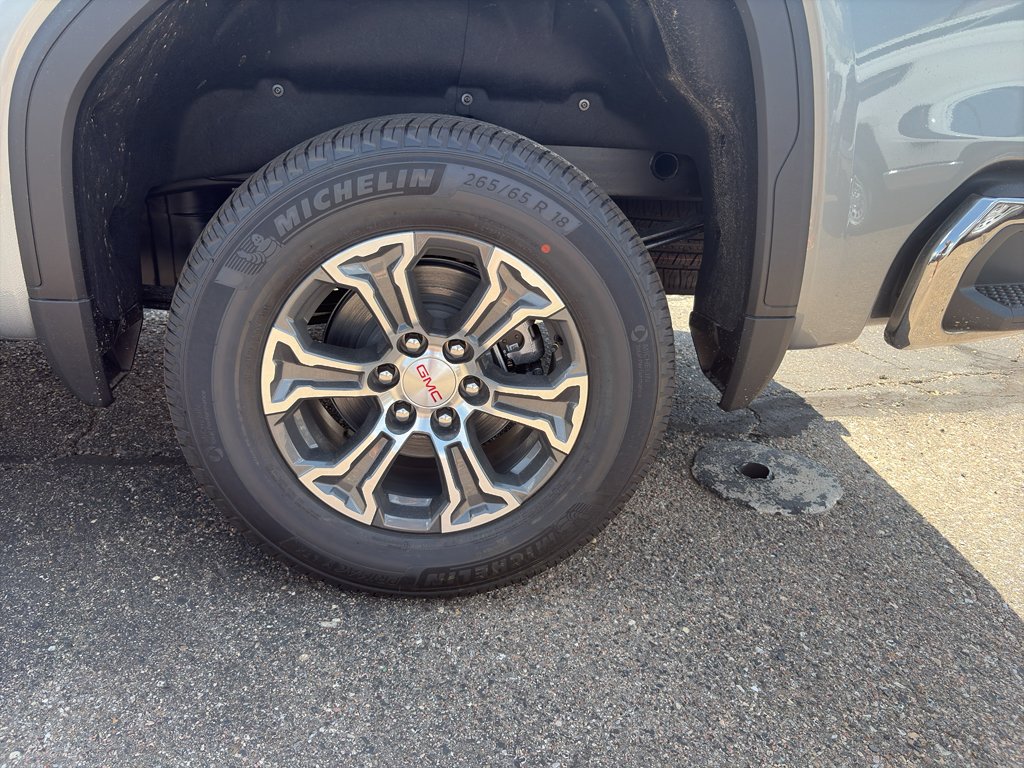 2026 GMC Sierra 1500 SLT - Photo 14