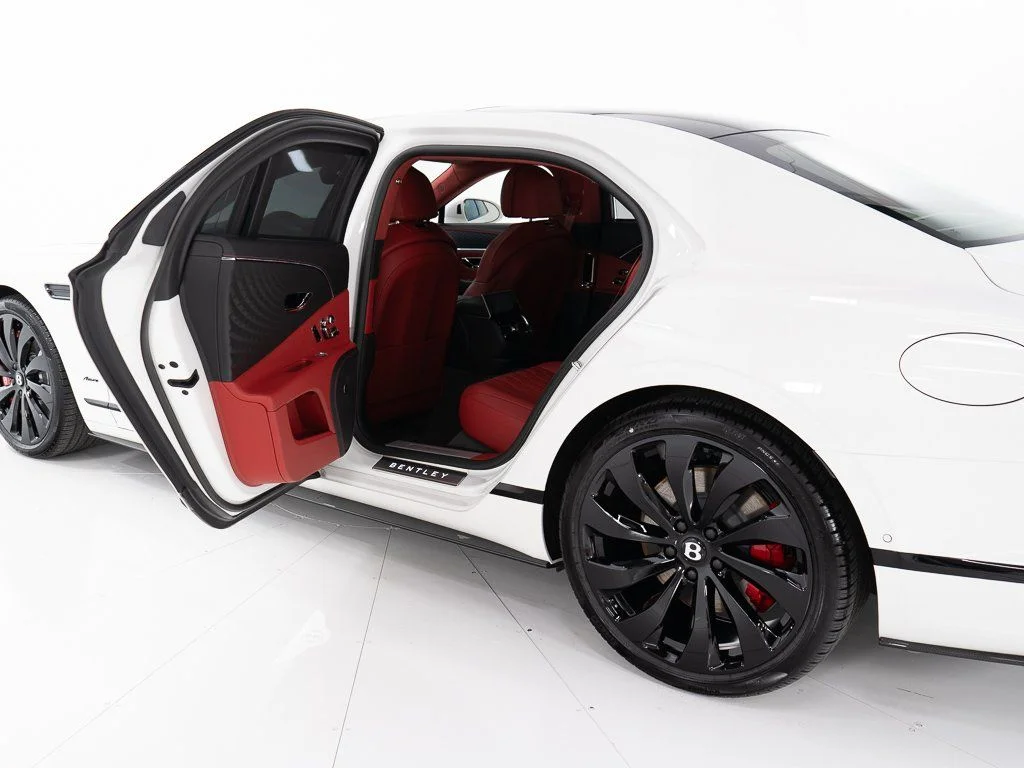 New 2026 Glacier White Bentley Azure image 20
