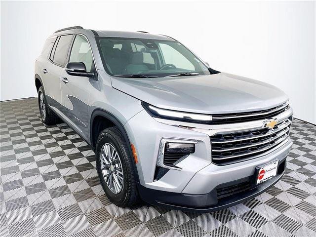 2025 Chevrolet Traverse FWD LT's photo