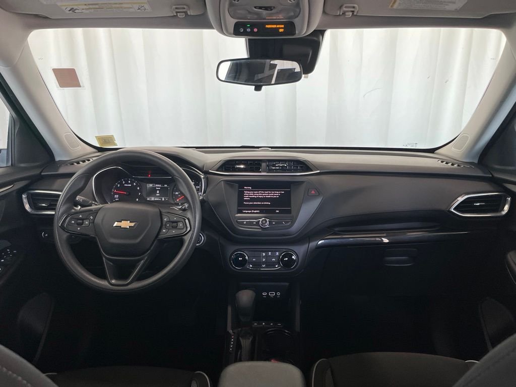 Used 2022 Black Chevrolet LT image 9