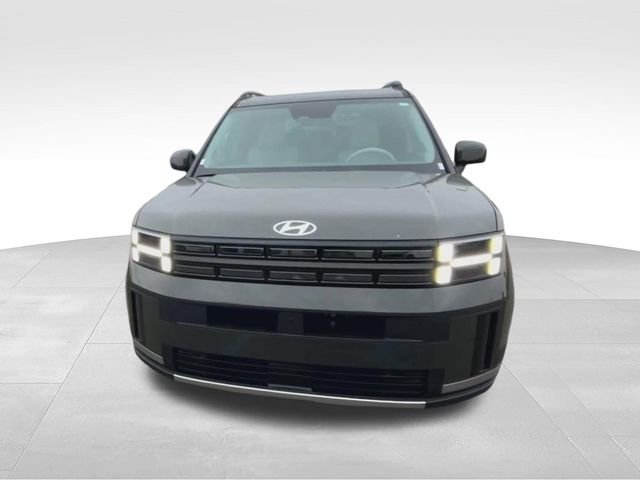 Used 2024 Green Hyundai Limited image 3