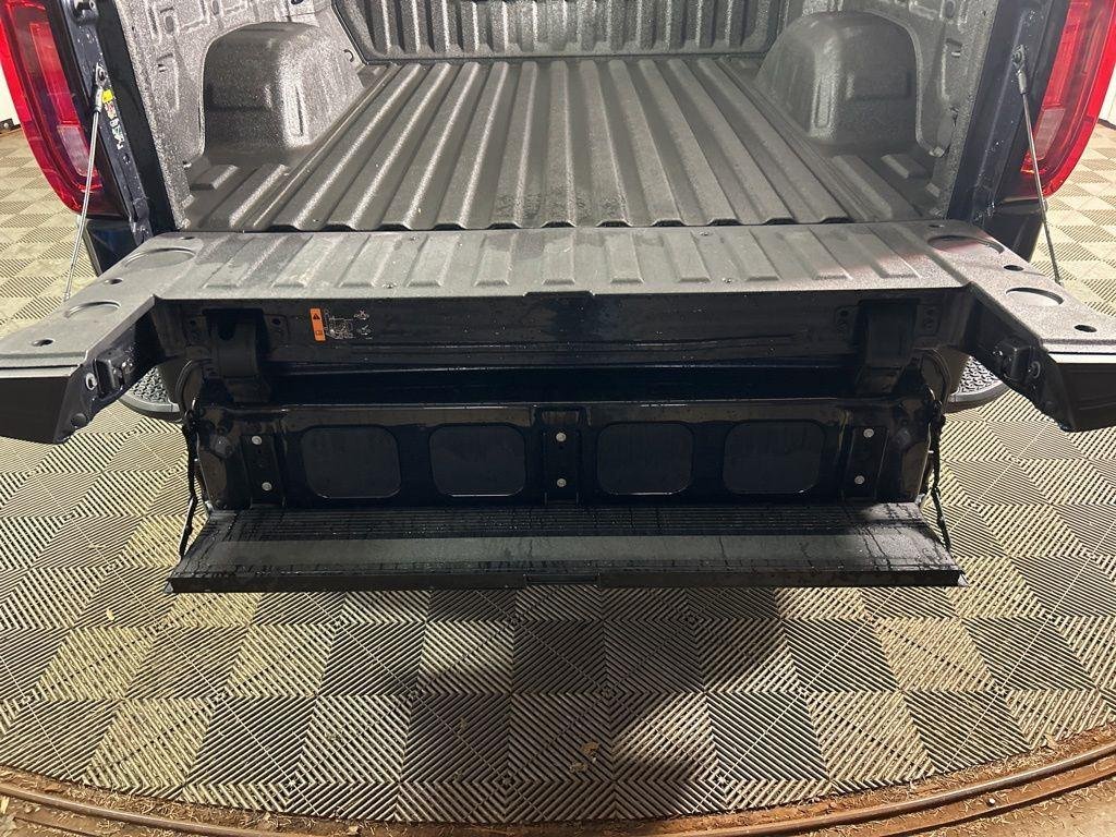 Used 2023 Titanium GMC Denali image 9