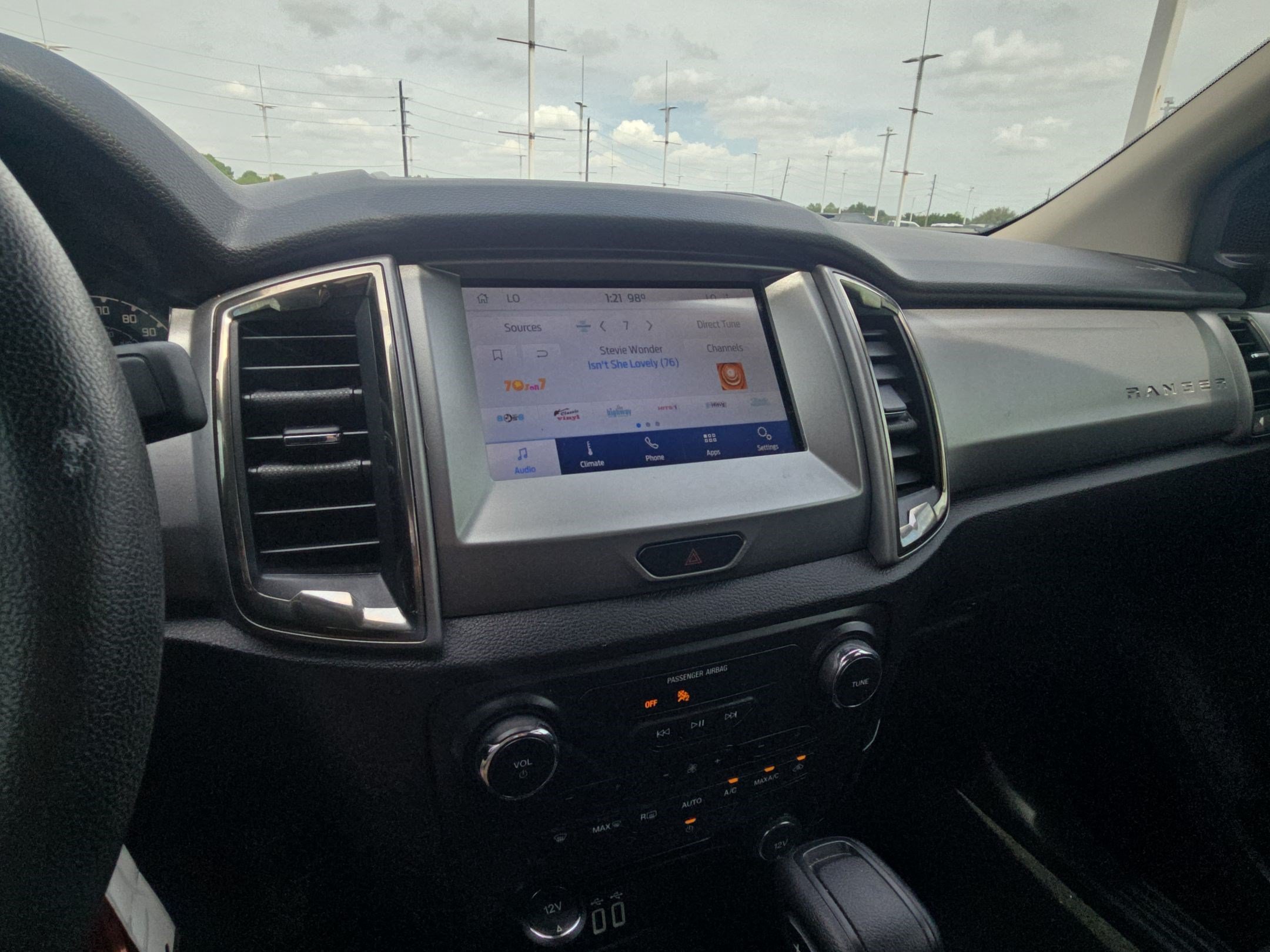 Used 2020 Blue Ford XLT image 21