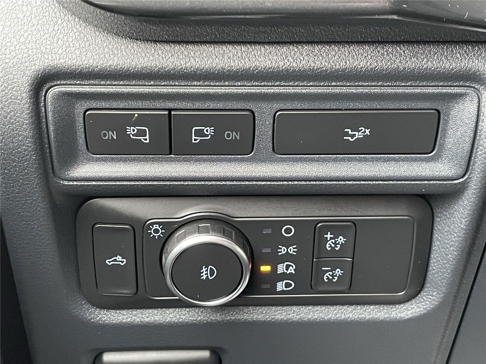 Used 2022 Race Red Ford XLT image 20