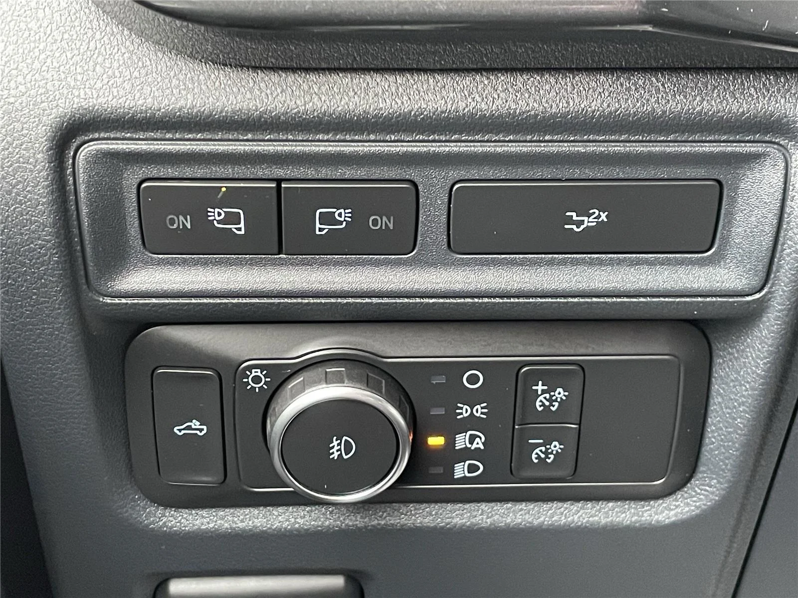 Used 2022 Race Red Ford XLT image 20