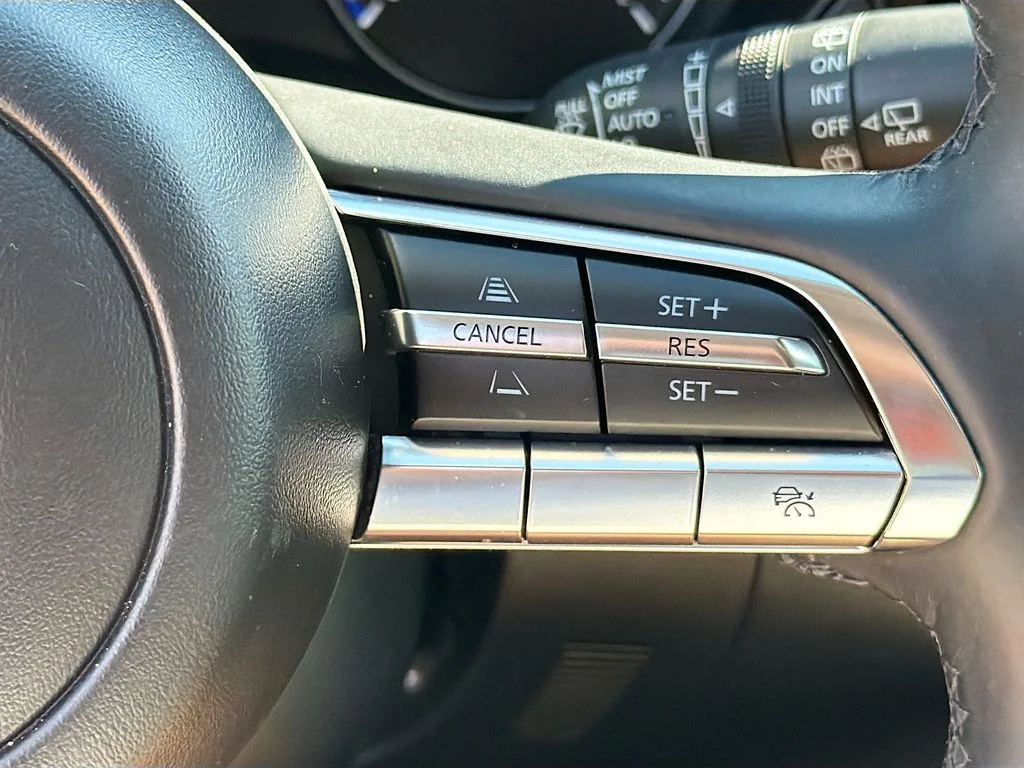 Used 2024 Pearl Mazda 2.5 S Select Package image 16