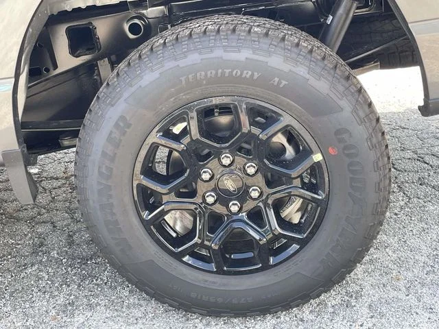 New 2026 Gray Ford XLT image 7