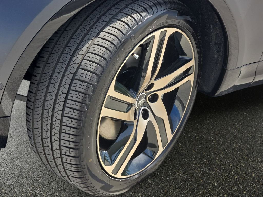 New 2026 Carpathian Grey Land Rover Tempest Edition image 35