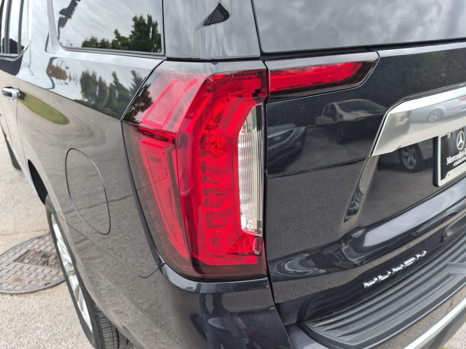 Used 2024 Onyx Black GMC Denali image 11