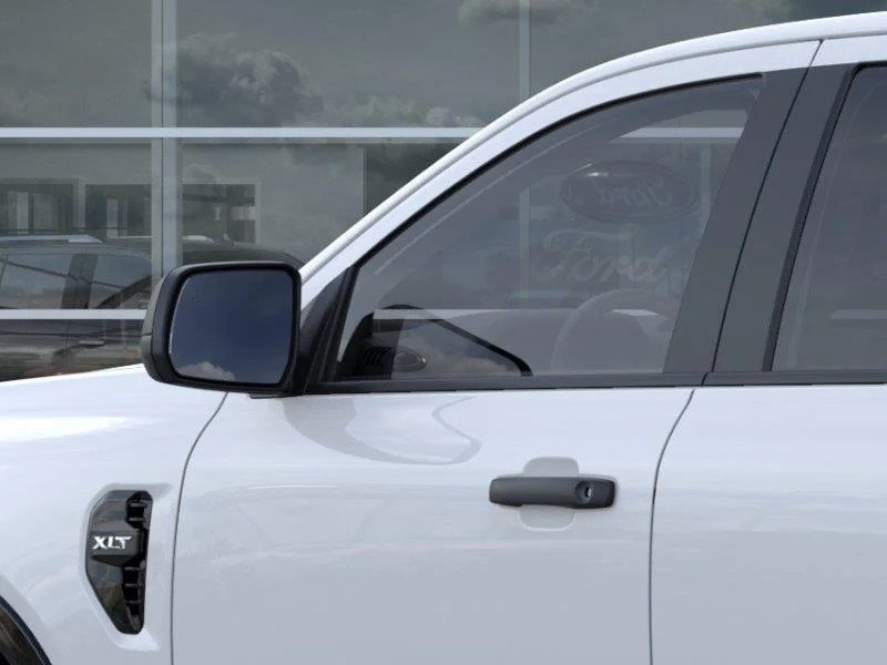 New 2025 Oxford White FORD XLT image 20