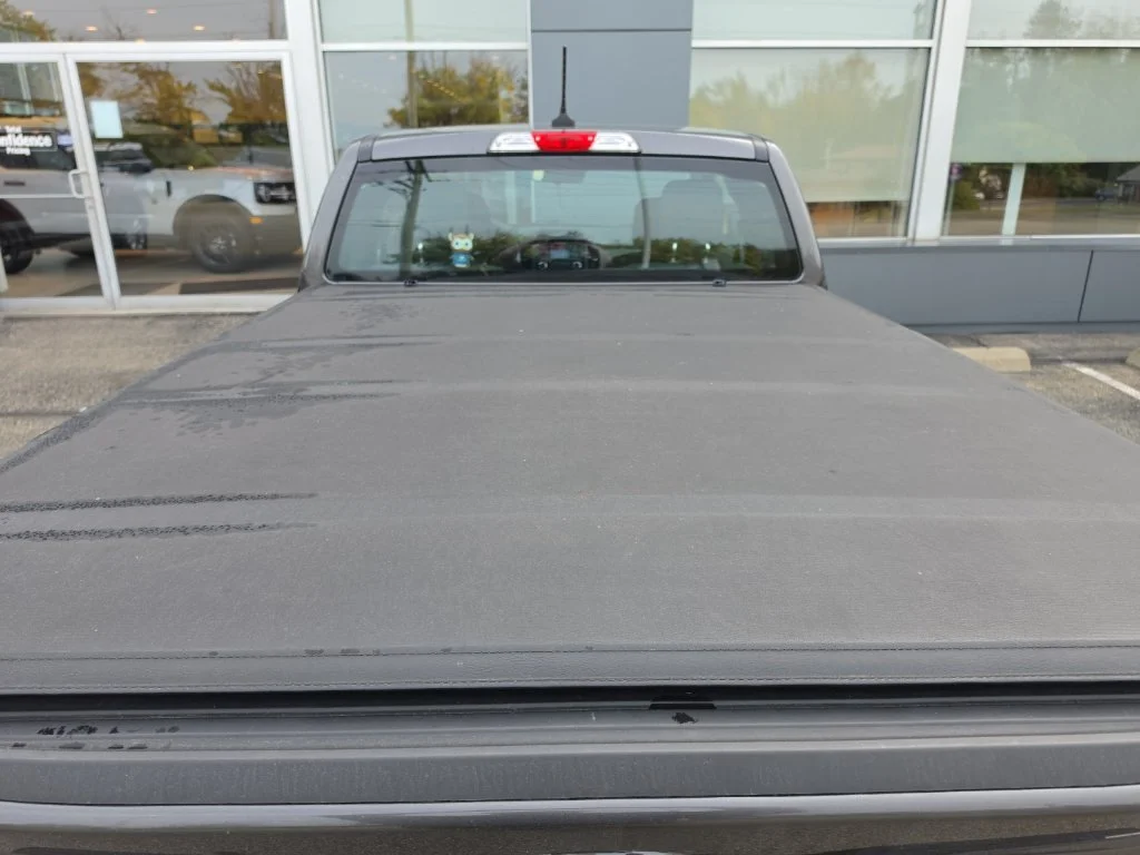 Used 2019 Gray Ford XL image 8