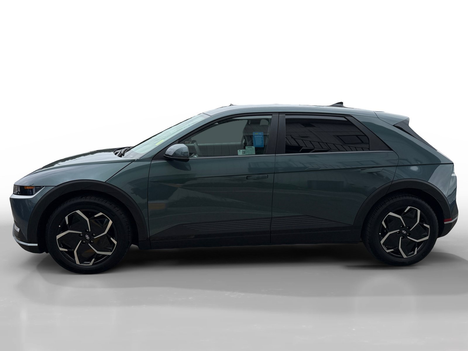 Certified Used 2024 Digital Teal Hyundai SEL image 2