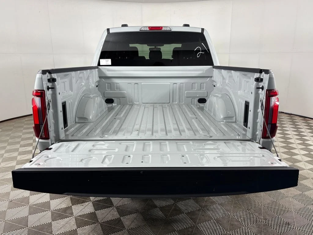 New 2026 White Ford Lariat image 28