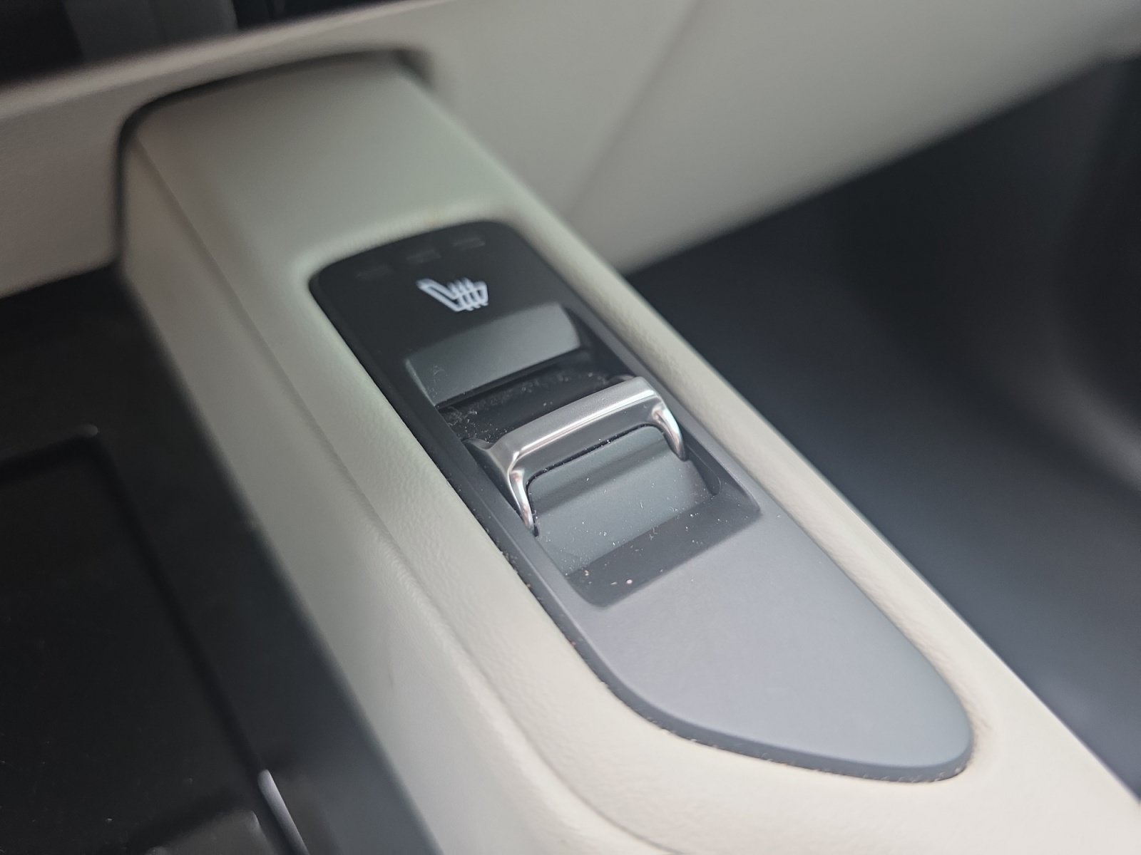 Certified Used 2024 Ebony Black Kia S image 22