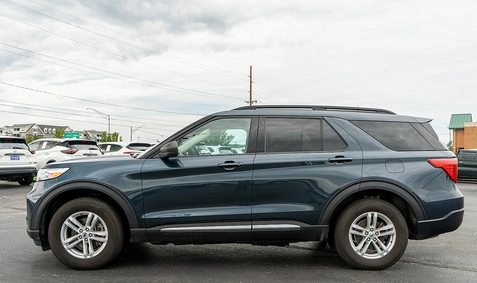 Used 2023 Stone Blue Metallic Ford XLT image 9