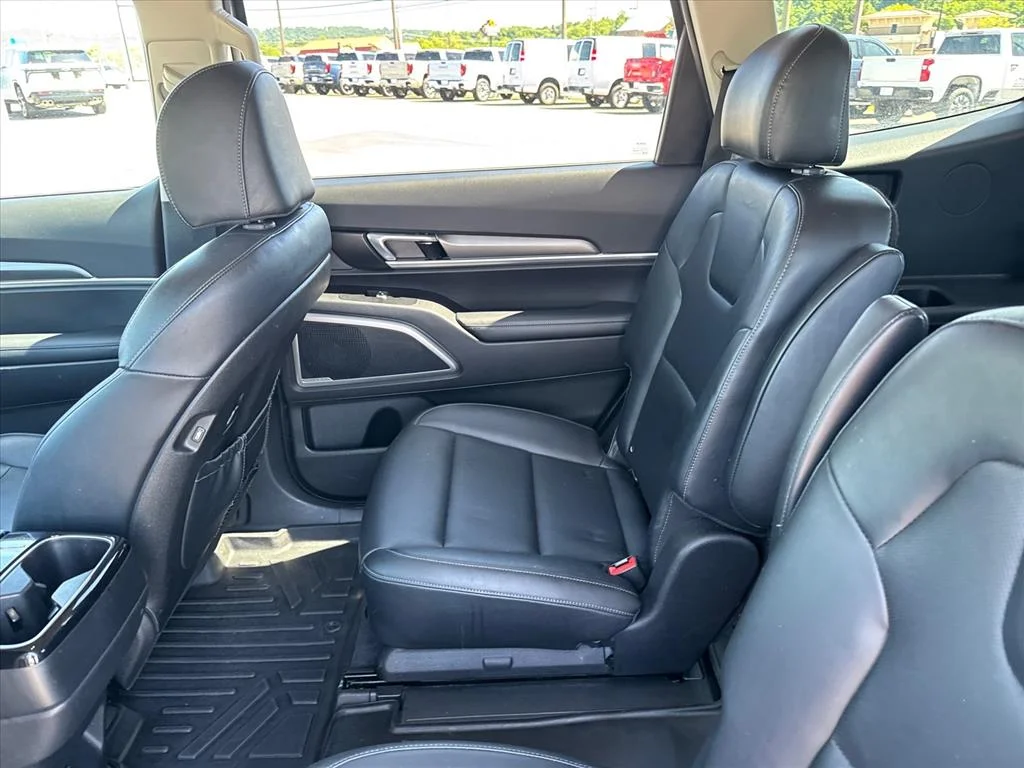 2022 Kia Telluride S - Photo 12