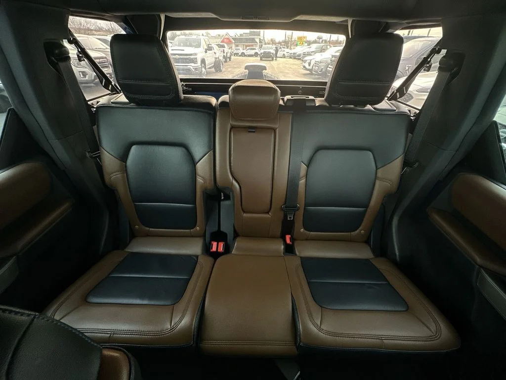 Used 2023 Blue Ford Outer Banks image 23